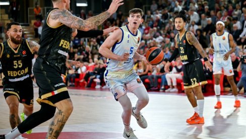 SLEPI MIŠEVI SE NE ŠALE: Valensija igra ozbiljnu košarku!