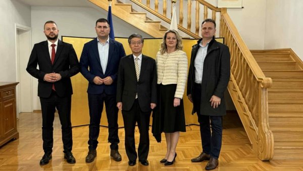 ЛОПАРАМА ДАР ОД ВЛАДЕ ЈАПАНА: Рендген вредан 200 хиљада КМ