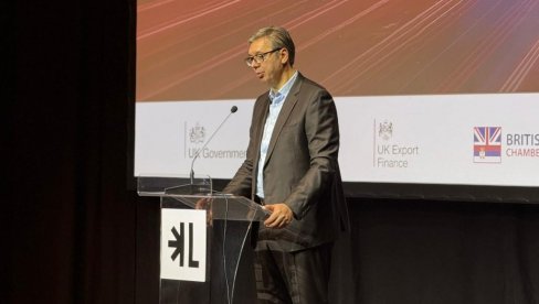 POSLOVNA KONFERENCIJA U LOŽIONICI: Predsednik Vučić se obraća na skupu Building Futures (VIDEO)