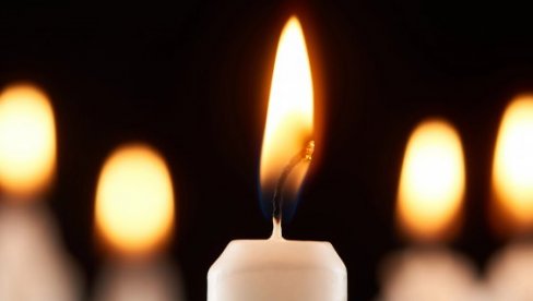 TRAGEDIJA NA KOSOVU! Fudbaler se srušio na terenu i umro na poluvremenu