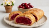 PITA SA VIŠNJAMA OD HELJDINIH KORA: Recept za zdravu poslasticu