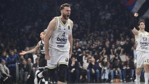 БАСКИЈЦИ СУ ОПАСНИ У ВИТОРИЈИ: Фенерова форма варира