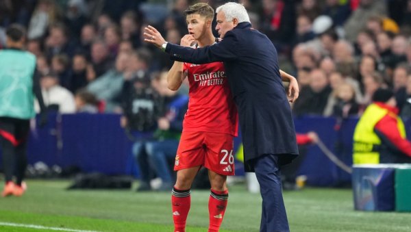 МУРИЊО ЈЕ КОНАЧНО УСПЕО: Португалац је на ово чекао шест година!