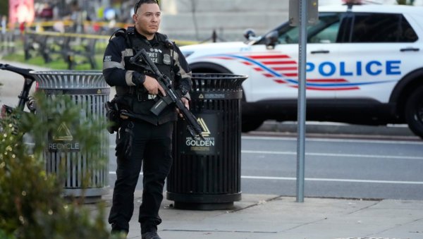 УХАПШЕН ОСУМЊИЧЕНИ ЗА НАПАД Пуцњава на универзитету у САД: Убијене две, рањено девет особа (ВИДЕО)