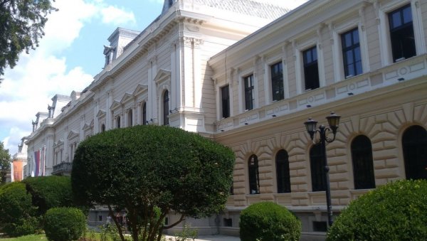 ЛЕГАЛИЗАЦИЈА: Уведен телефонски број за информације о упису права својине