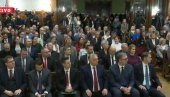 SVEČANOST U SUBOTICI: Vučić i Orban primaju nagradu Ištvan Pastor - pozdravljeni snažnim aplauzom (VIDEO)