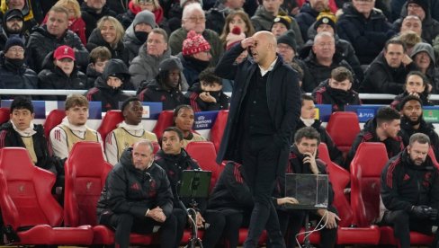 TRENER NAPUSTIO LIVERPUL: Najnovije vesti iz Premijer lige