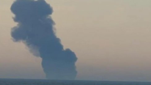 HAOS U CRNOM MORU: Eksplodirao tanker blizu Bosfora, evo pod čijom zastavom plovi (FOTO/VIDEO)