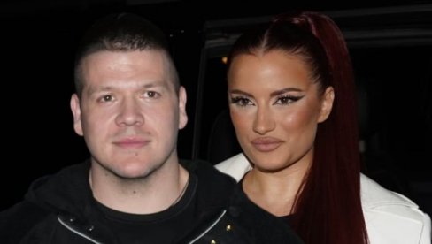 SLOBA I BARBARA NAŠLI NAČIN DA SE VRATE KUĆI: Posle 27 sati agonije, kombi je krenuo po njih