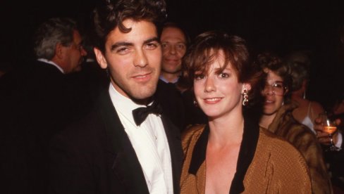 ZABORAVLJENA PRVA ŽENA DŽORDŽA KLUNIJA: Zavela još jednog holivudskog lepotana i blista u 67. godini! (FOTO)