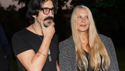 IMA TROJE DECE IZ DVA BRAKA, SADA ŽIVI BAJKU SA 33 GODINE MLAĐIM ČOVEKOM: Evo čije prezime Verica Rakočević i danas nosi