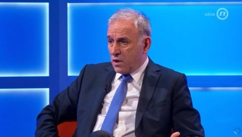 RAZDOR MEĐU BLOKADERIMA: Ponoš napao i rektora Đokića (VIDEO)