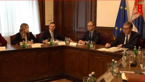 VAŽAN SASTANAK U PREDSEDNIŠTVU: Vučić sa timovima zaduženim za energetsku stabilnost i bezbednost zemlje (VIDEO)