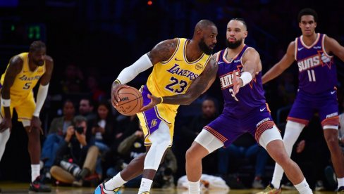 POBEDIO LEJKERSE PA ISPROZIVAO LEBRONA: DŽejms voli kada mu se klanjaju, ja to ne činim!