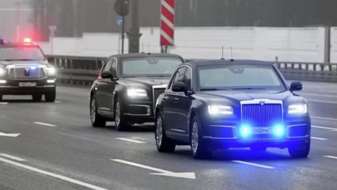 РИА НОВОСТИ: Аутомобил у којем је Виткоф стигао у амбасаду САД у Москви