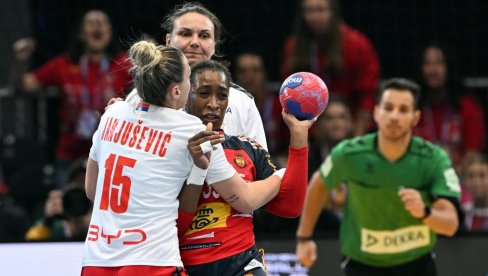 SRBIJA JE SVETSKO ČUDO! Nestvaran preokret rukometašica protiv Španije na šampionatu planete! (FOTO)