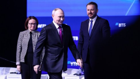 КУШНЕР И ВИТКОФ ЧЕКАЛИ ПУТИНА: Уместо на састанку, руски председник појавом изненадио све (ВИДЕО)