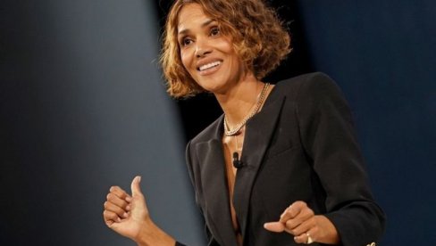 HALE BERI NAPALA POLITIČARA ZBOG VAŽNE ŽENSKE TEME: Imam 59 godina i ljudi misle sam proživela svoje. Stara sam za Holivud, nevidljiva u dr