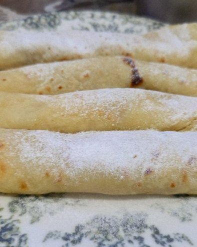 ПОСНЕ ПАЛАЧИНКЕ: Спремају се за 10 минута, а ево шта све треба да промените у смеси