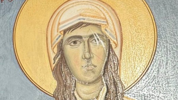 ИЗГРЕБАНЕ ОЧИ СВЕТИТЕЉА Симић: У просторијама Општине Звечан оскрнављене православне иконе (ФОТО)