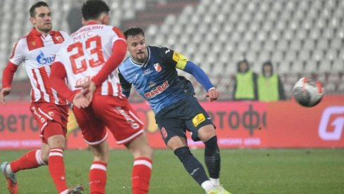 NE MOGU DA OPIŠEM OSEĆAJ... SREĆE! NJegoš Petrović posle gola kojim je nokautirao svoju Crvenu zvezdu na Marakani