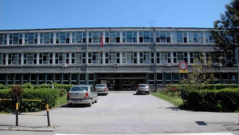 UČENIK PRONAŠAO PAPIR NA KOME JE PISALO UBIĆU VAS: Hitno se oglasilo Ministarstvo prosvete o događaju u OŠ Nadežda Petrović