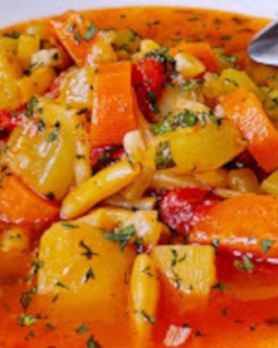 РЕЦЕПТ ЗА ПОСНУ БОРАНИЈУ: Припрема је брза и лака, а укус неодољив (ВИДЕО)