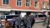 AUSTRIJSKA POLICIJA NA NOGAMA! Stigle delije, odmah vanredne mere