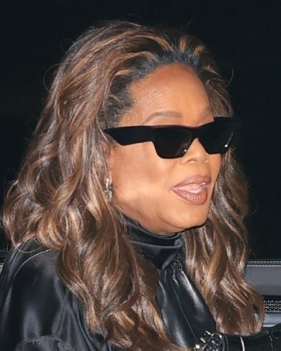 ОД СИРОМАШНЕ ДЕВОЈЧИЦЕ ДО ЖЕНЕ КОЈА ЖИВИ КАО ДА ЈЕ ПРЕДСЕДНИЦА АМЕРИКЕ: Испливала листа сулудих захтева Опре Винфри када путује