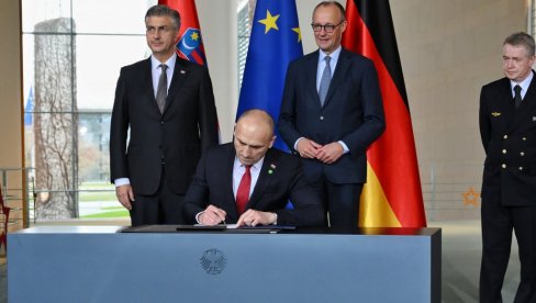 ZA ŠTA SE TO HRVATI SPREMAJU: Predsednik Vučić tokom posete Nišu komentarisao ubrzano naoružavanje suseda