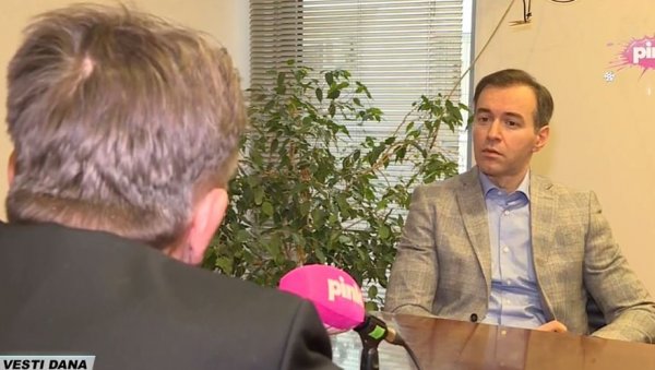 ДЕТЕ ЈЕ РЕКЛО ДА ГА ТАТА НЕ ТУЧЕ, ПОВУКЛО ИЗЈАВУ, АЛИ ОНИ НЕ ПРИХВАТАЈУ Потресна исповест оца породице којој су у Аустрији одузета деца