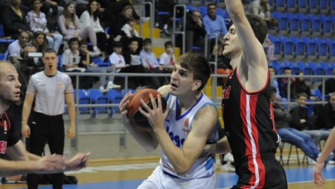 I LALE U TEFTERU BELIH: Košarkaši Sloge savladali Vojvodinu pred svojim navijačima