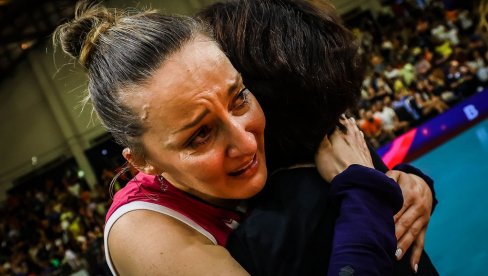 СУЗЕ СРПКИЊЕ ОБИШЛЕ СВЕТ: Оно што је урадила Маја Огњеновић гануло је многе