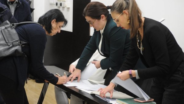 ПОДЕЉЕНО 30 КОТЛОВА: Мере смањења загађења ваздуха и енергетске ефикасности у Краљеву