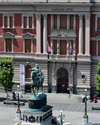 ЧАЈАНКА ЗА ОСМИ МАРТ: Дружење за даме у кафеу Народног музеја