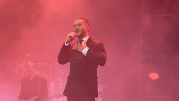 СПРЕМНА ЈЕ КАО ПУШКА: Саша Ковачевић о детаљима свадбе и вереници (ФОТО)