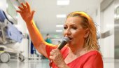 ВЕСНА ЗМИЈАНАЦ НЕ ОТКАЗУЈЕ НАСТУПЕ: Иако је пре неколико дана изашла из болнице ипак ће радити за Нову годину