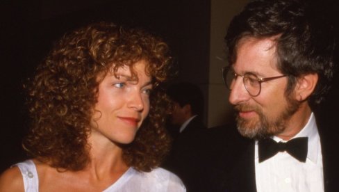 POTPISALI PREDBRAČNI UGOVOR NA SALVETI, PA MU SE TO OBILO O GLAVU: Brak sa najbogatijim rediteljem opisala kao brak sa predsednikom