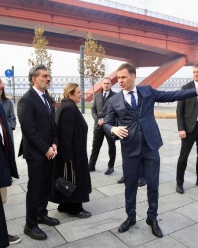 МАЛИ СА КАВЕЛАШВИЛИЈЕМ: Част ми је што је и Грузија потврдила учешће на изложби Експо