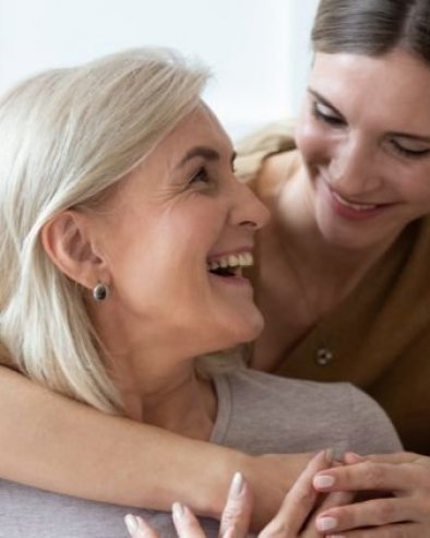 11 ФРАЗА КОЈЕ ЧЕСТО КОРИСТЕ РОДИТЕЉИ, а да нису ни свесни да њима нарушавају однос са одраслом децом