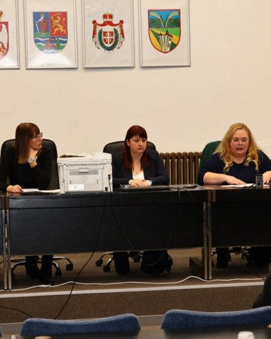 НОВИ КОНКУРС МИНИСТАРСТВА: Ево како грађани Бачког Петровца могу да добију средства за енергетску санацију (ФОТО)