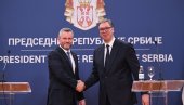 ДОГОВОРЕН НАСТАВАК ВОЈНО-ТЕХНИЧКЕ САРАДЊЕ СА СЛОВАЧКОМ: Вучић на заједничкој конференцији за медије са Пелегринијем