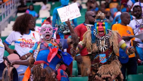 FUDBALER SE UMALO UBIO NA KUPU AFRIČKIH NACIJA! Tragedija nekim čudom izbegnuta! (VIDEO)