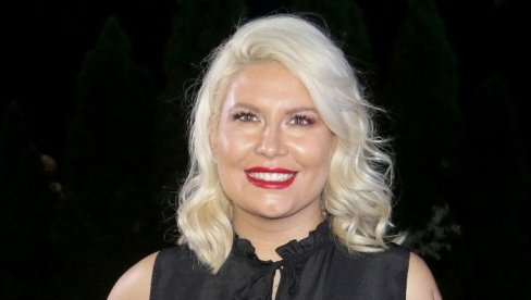 ДЕА ЂУРЂЕВИЋ ТРУДНА: Водитељка чека прво дете