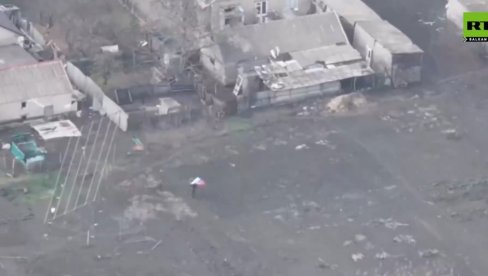 ОВАКО ЈЕ ОСЛОБОЂЕНА АНДРЕЈЕВКА: Испливао снимак са лица места, током борби очишћено око 510 зграда и објеката (ВИДЕО)