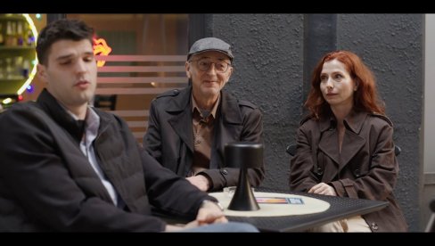 ПРАЗНИЧНИ ПРОГРАМ СТИЖЕ НА СУПЕРСТАР ТВ