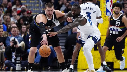 AU, ŠTA URADI NIKOLA JOKIĆ!? Brutalni Srbin nestvarnom partijom ugasio Minesotu (VIDEO)