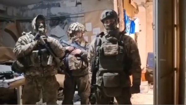 БЕС У КИЈЕВУ 3 руска војника упала у штаб ВСУ: Украјинци траже да се расформира бригада због неуспеха код Гуљајпоља (МАПА/ВИДЕО)