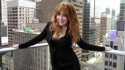 7 GODINA ME MUŽ NIKAD NIJE VIDEO BEZ OVOGA: Bogatašica podelila svoje rešenje za sreću u braku, žene su šokirane!