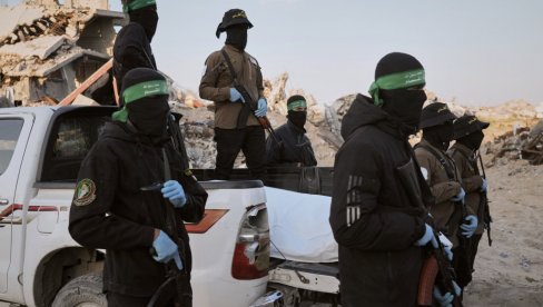 NJUJORK TAJMS TVRDI:SAD traže da Hamas preda teško naoružanje, u početku dozvola za zadržavanje lakog